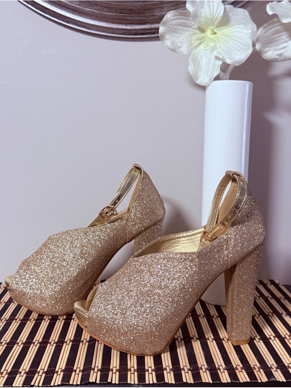 Gold Glitter Platform Peep-Toe Heels